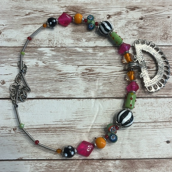 Hand Crafted Choker Multicolor Tribal Influenced - Picture 7 of 8